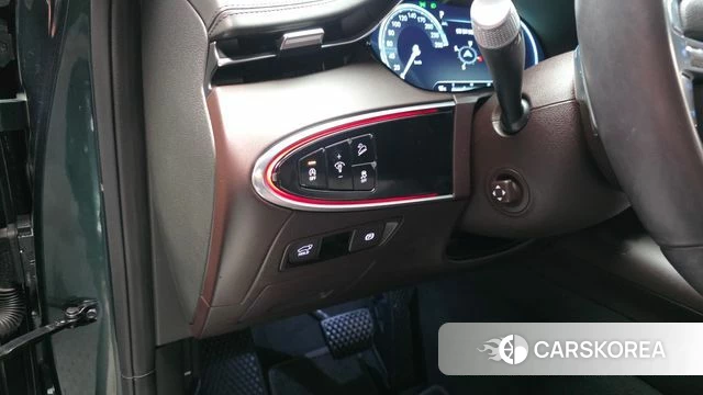 Genesis GV70 2023 Зеленый из Кореи, фото 5