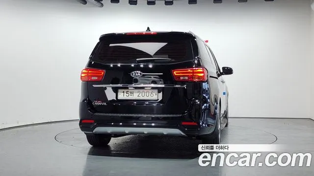 Kia The New Carnival id 2660453 из Кореи 5