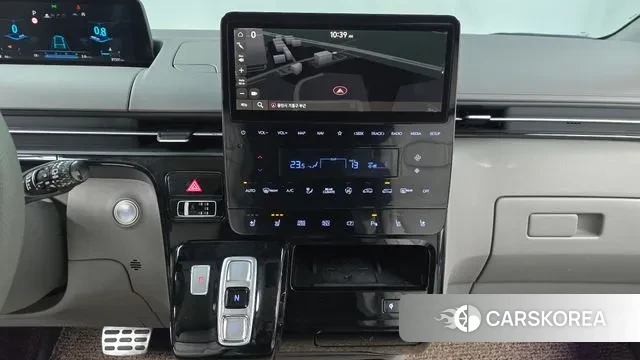 Hyundai Staria 2023 Черный из Кореи, фото 5