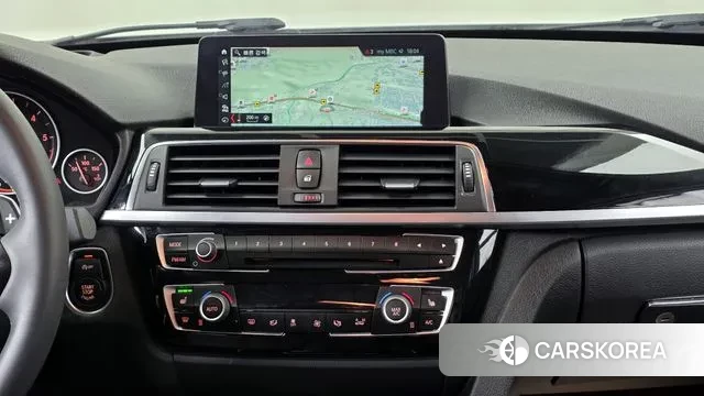 BMW 3 Series (F30) 2018 Белый из Кореи, фото 5