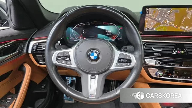 BMW 5 Series (G30) 2022 Черный из Кореи, фото 5