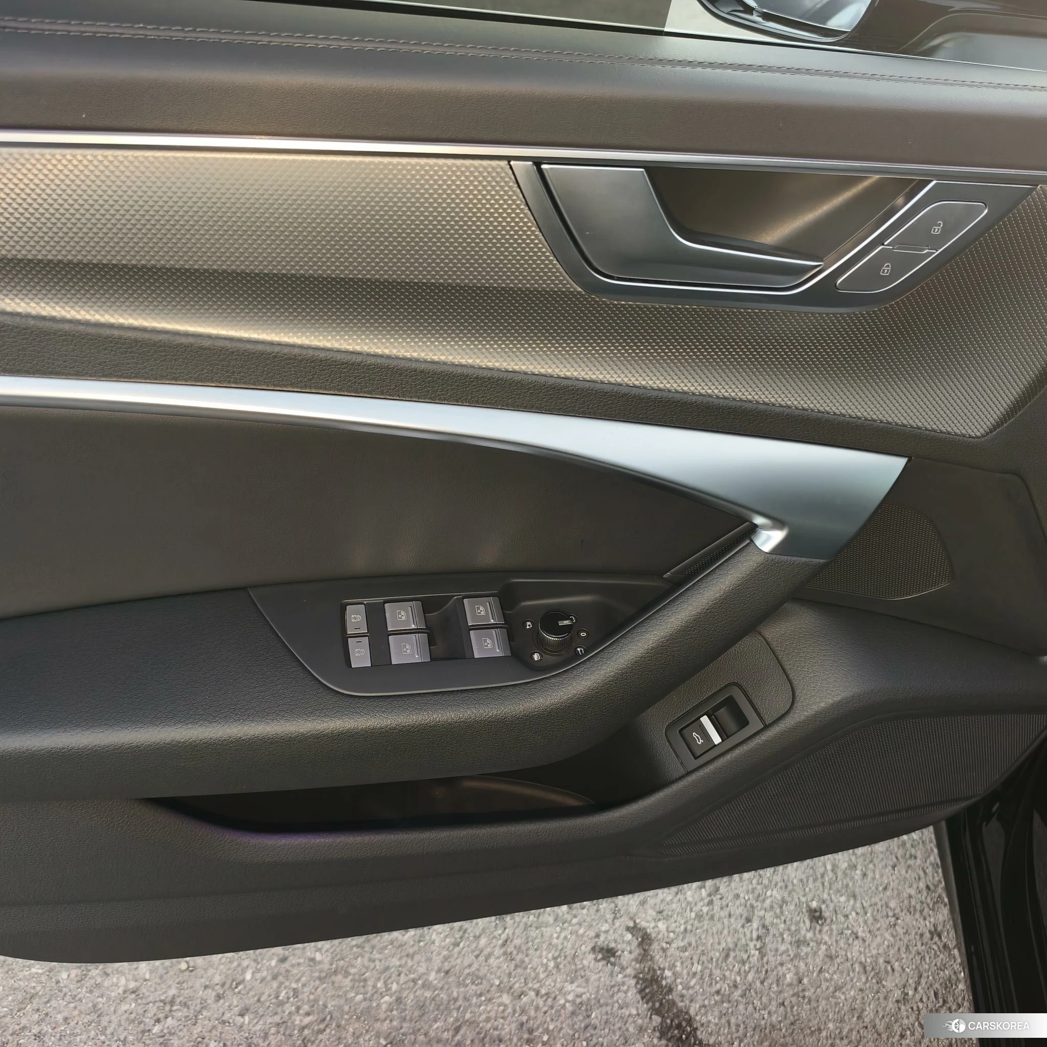 Audi A6L 2023 Черный из Китая, фото 5