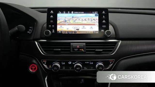 Honda Accord 10th Generation 2018 Белый из Кореи, фото 5