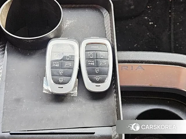 Hyundai Staria 2024 Белый из Кореи, фото 5