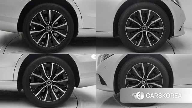 Mercedes-Benz C-Class W205 2019 Серебряный из Кореи, фото 5