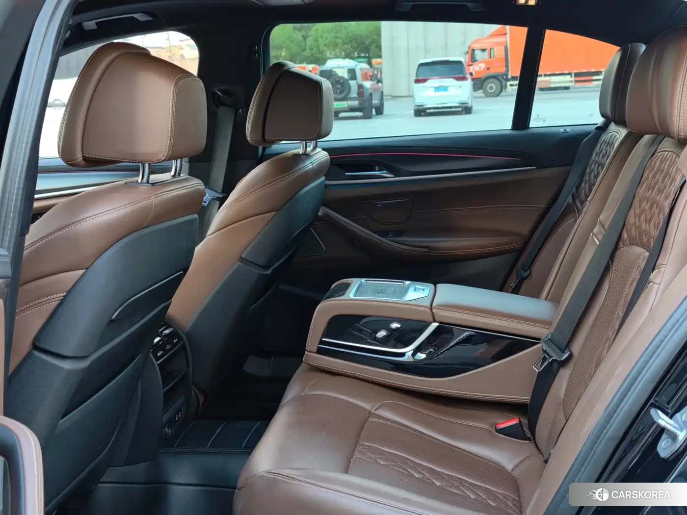 BMW 5 series 2022 Черный из Китая, фото 5
