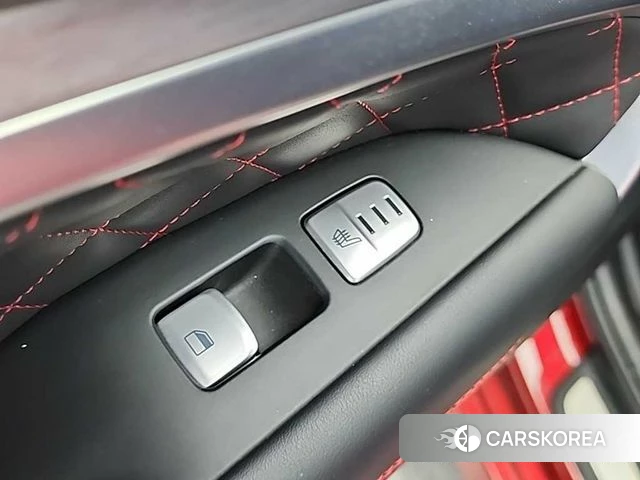 Genesis G70 2018 Красный из Кореи, фото 5