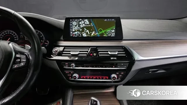 BMW 5 Series (G30) 2018 Черный из Кореи, фото 5