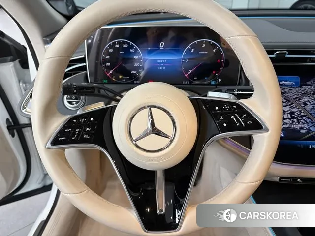 Mercedes-Benz E-Class W214 2024 Белый из Кореи, фото 5