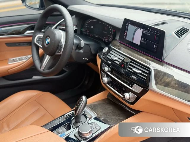 BMW 5 series 2018 Черный из Китая, фото 5