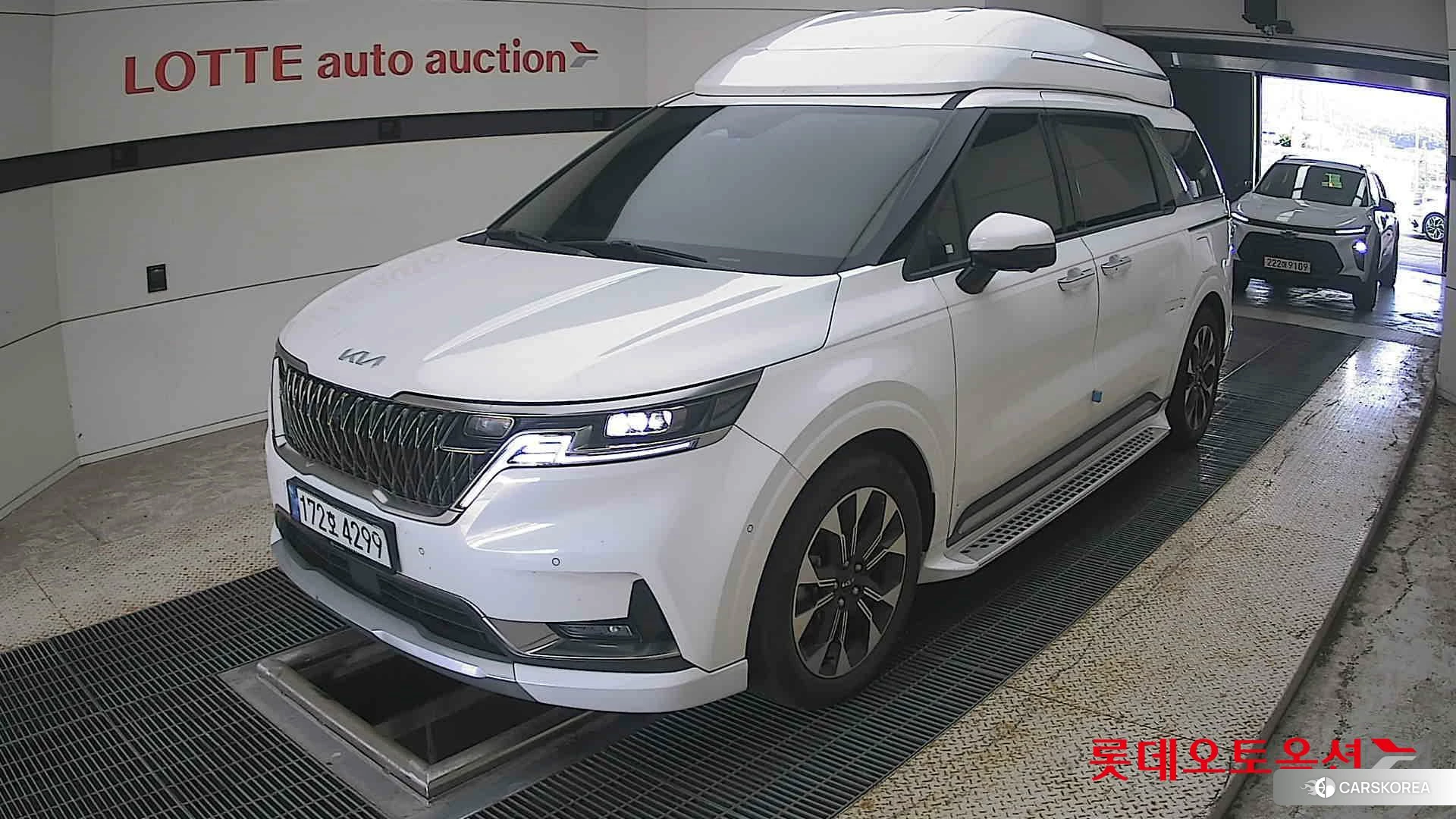 Kia Carnival Hairimujin 2023 Snow White Pearl (optional) из Кореи, фото 5