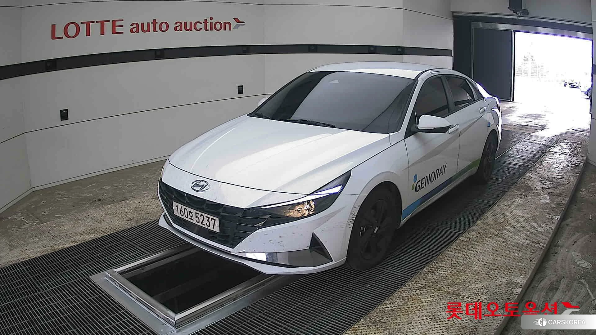 Hyundai Avante Hybrid 2021 Polar White из Кореи, фото 5