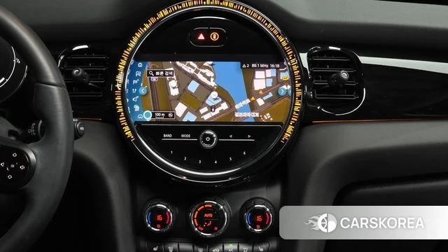 Mini Cooper 2021 Жемчужный цвет из Кореи, фото 5