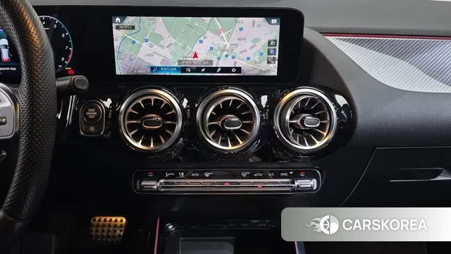 Mercedes-Benz GLA - Class H247 2022 Белый из Кореи, фото 5