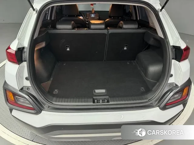 Hyundai Kona 2018 Белый из Кореи, фото 5