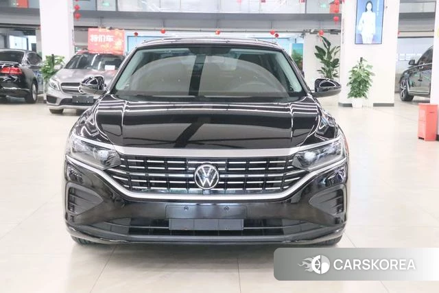 Volkswagen Passat 2022 Черный из Китая, фото 5