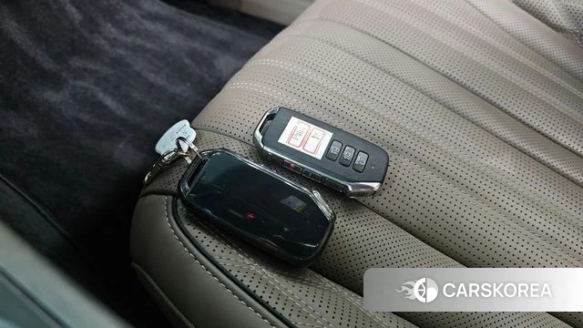 Kia K8 2024 Черный из Кореи, фото 5