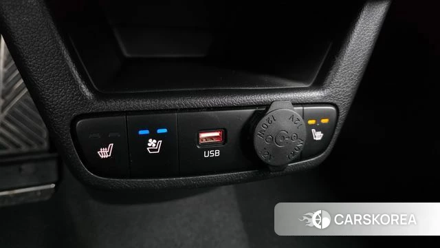 Kia The New Kia Ray EV 2024 Белый из Кореи, фото 5