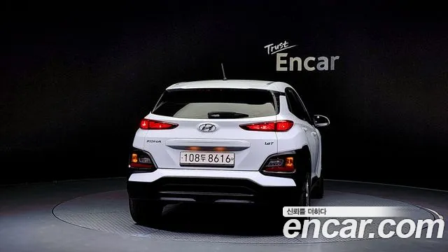 Hyundai Kona 2019 Белый из Кореи, фото 5