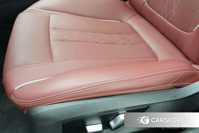 BMW 5 series 2021 Черный из Китая, фото 5