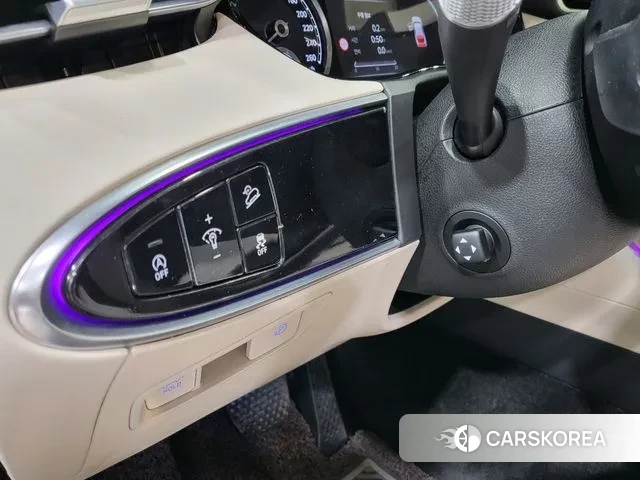 Genesis GV70 2023 Жемчужный цвет из Кореи, фото 5