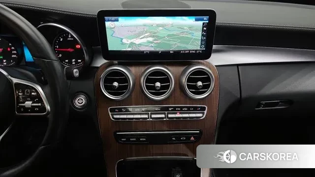 Mercedes-Benz C-Class W205 2019 Темно-зеленый из Кореи, фото 5