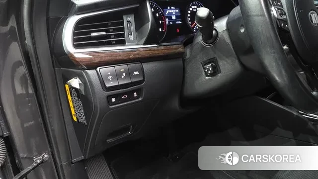 Kia Come New K7 2019 Серый из Кореи, фото 5