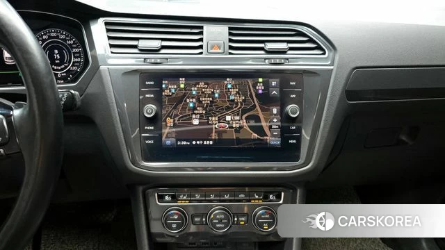 Volkswagen Tiguan second Generation 2018 Серый из Кореи, фото 5