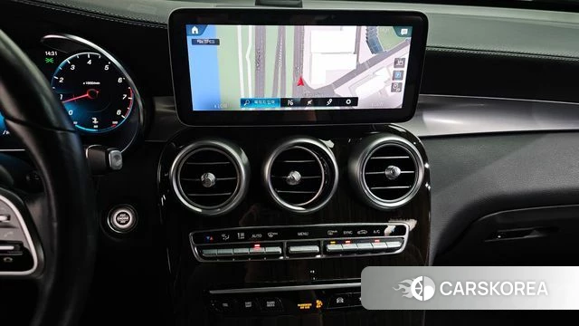 Mercedes-Benz GLC-Class X253 2020 Белый из Кореи, фото 5