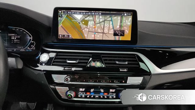 BMW 5 Series (G30) 2020 Синий из Кореи, фото 5