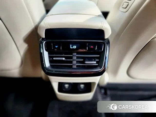 Kia K8 2023 Черный из Кореи, фото 5