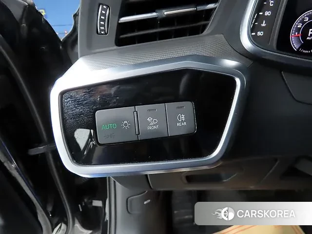 Audi A6 (C8) 2020 Черный из Кореи, фото 5