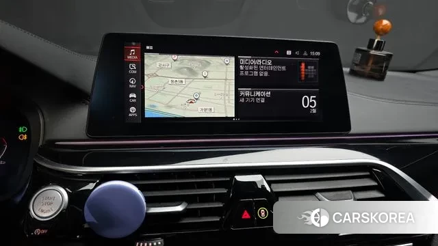 BMW 5 Series (G30) 2020 Белый из Кореи, фото 5