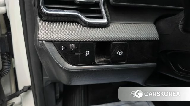 Kia Sportage 5th Generation 2022 Белый из Кореи, фото 5