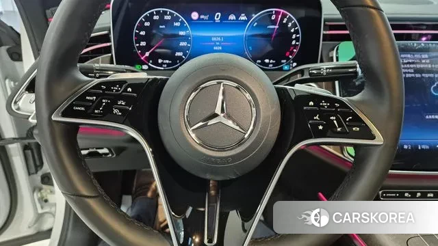 Mercedes-Benz E-Class W214 2025 Белый из Кореи, фото 5