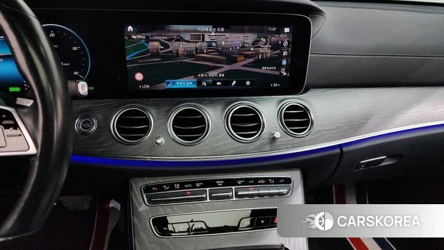 Mercedes-Benz E-Class W213 2022 Черный из Кореи, фото 5