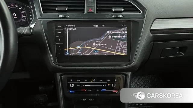 Volkswagen Tiguan Allspace 2023 Белый из Кореи, фото 5