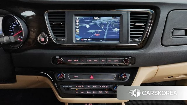 Kia The New Carnival 2019 Белый из Кореи, фото 5