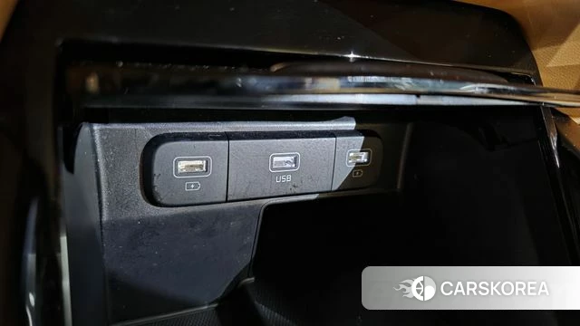 Kia Sorento 4th Generation 2023 Белый из Кореи, фото 5