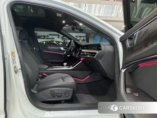 Audi A6 (C8) 2023 Белый из Кореи, фото 5