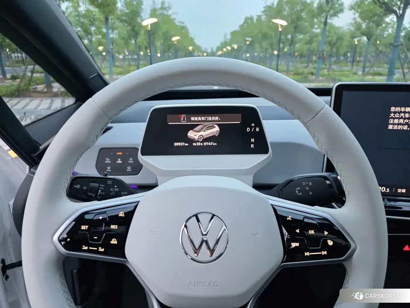Volkswagen ID.3 2024 Белый из Китая, фото 5