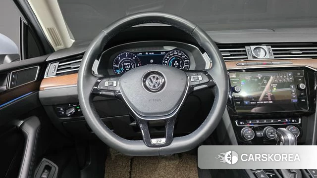 Volkswagen Passat GT (B8) 2018 Серебряный из Кореи, фото 5