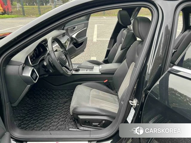 Audi A6L 2022 Черный из Китая, фото 5