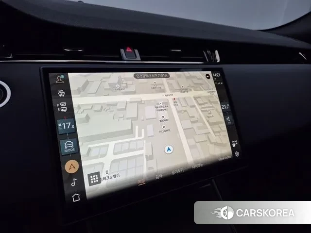 Land Rover Range Rover Evoque 2nd Generation 2024 Белый из Кореи, фото 5