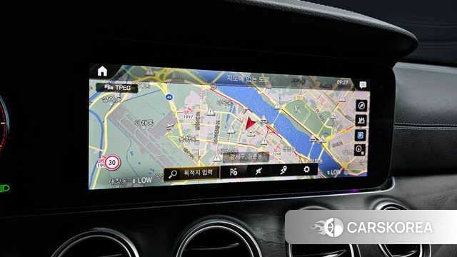 Mercedes-Benz E-Class W213 2022 Белый из Кореи, фото 5