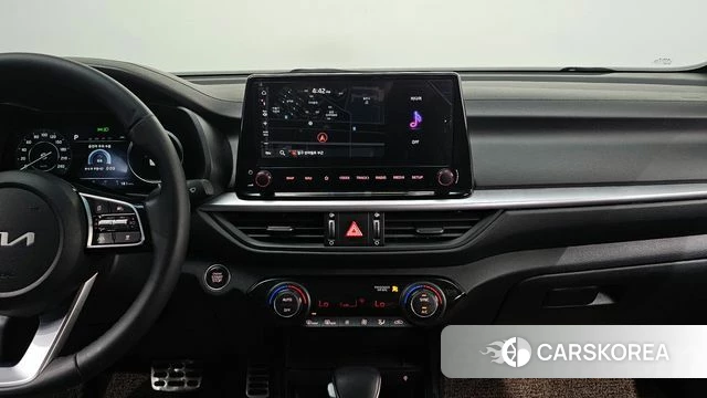Kia The New K3 2nd generation 2023 Черный из Кореи, фото 5