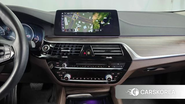 BMW 5 Series (G30) 2018 Серый из Кореи, фото 5