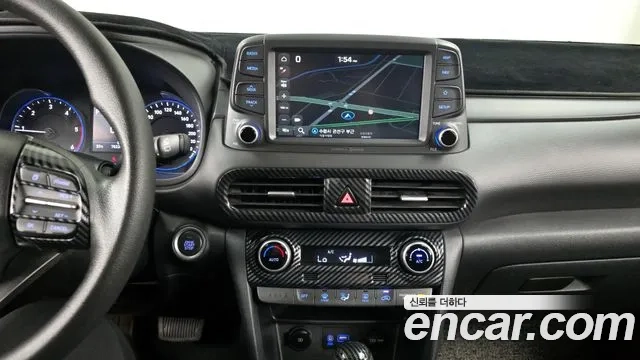 Hyundai Kona 2019 Светло-серебряный цвет из Кореи, фото 5