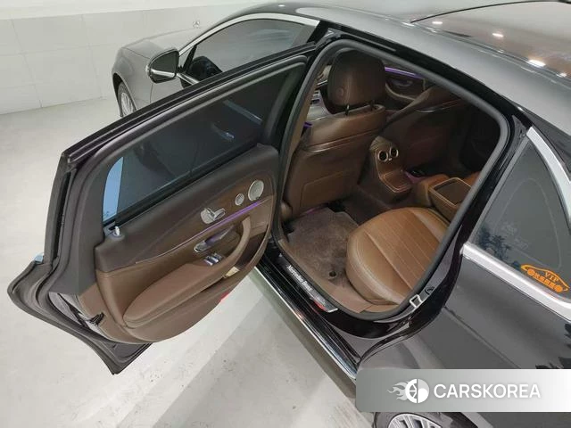 Mercedes-Benz E-class id 4219319 из Китая 5