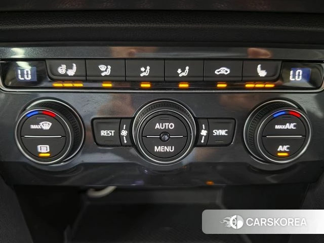Volkswagen Tiguan Allspace 2020 Белый из Кореи, фото 5